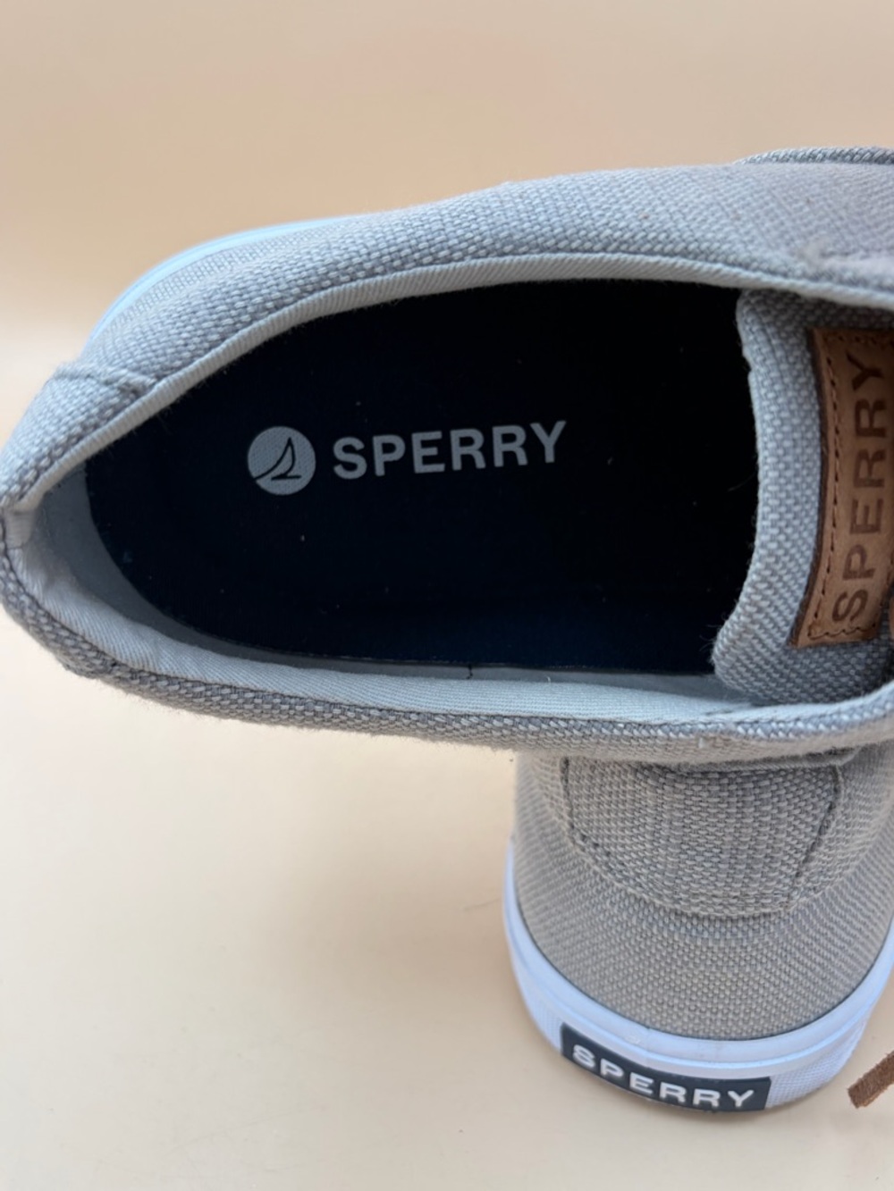 Sperry Light Gray Canvas Men’s Size 10 Shoes with Brown Laces - Picture 6 of 7